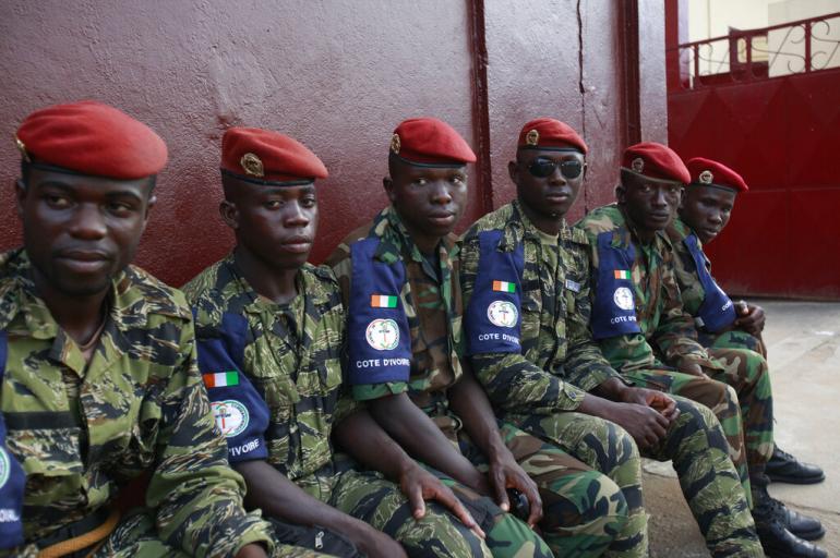 Illustration de l'article : Soldats ivoiriens détenus au Mali : Abidjan dénonce "une prise d'otage"