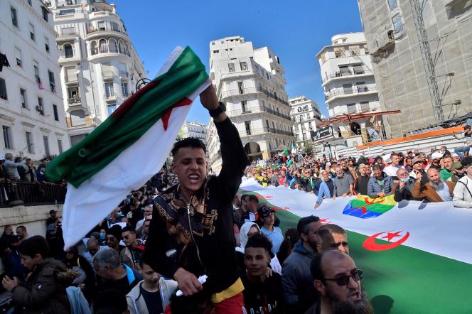 Illustration de l'article : Algérie : Quatre ans après, le hirak a « lamentablement échoué »